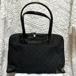 Gucci GG Dome Patent Leather and Canvas Shoulder Bag | Black | Monogram